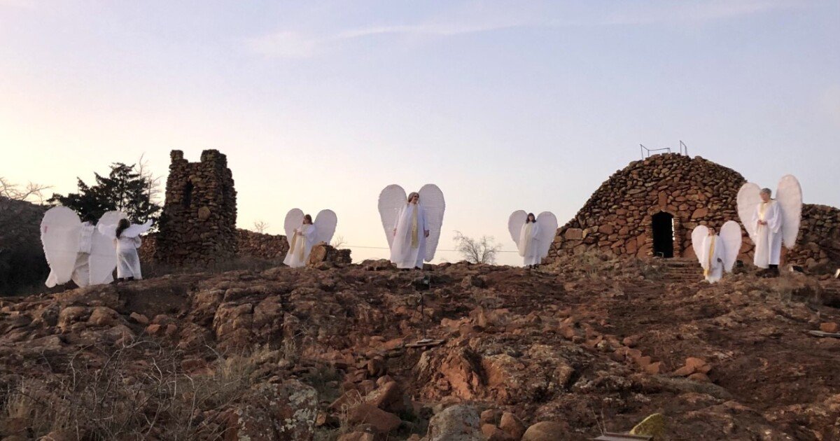 부활절 수난극 (Easter Passion Play)